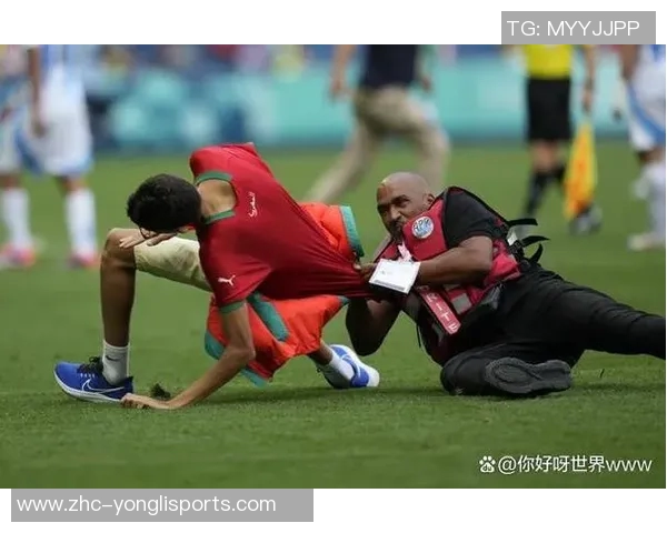 足球暴徒的疯狂行为与社会影响深度剖析